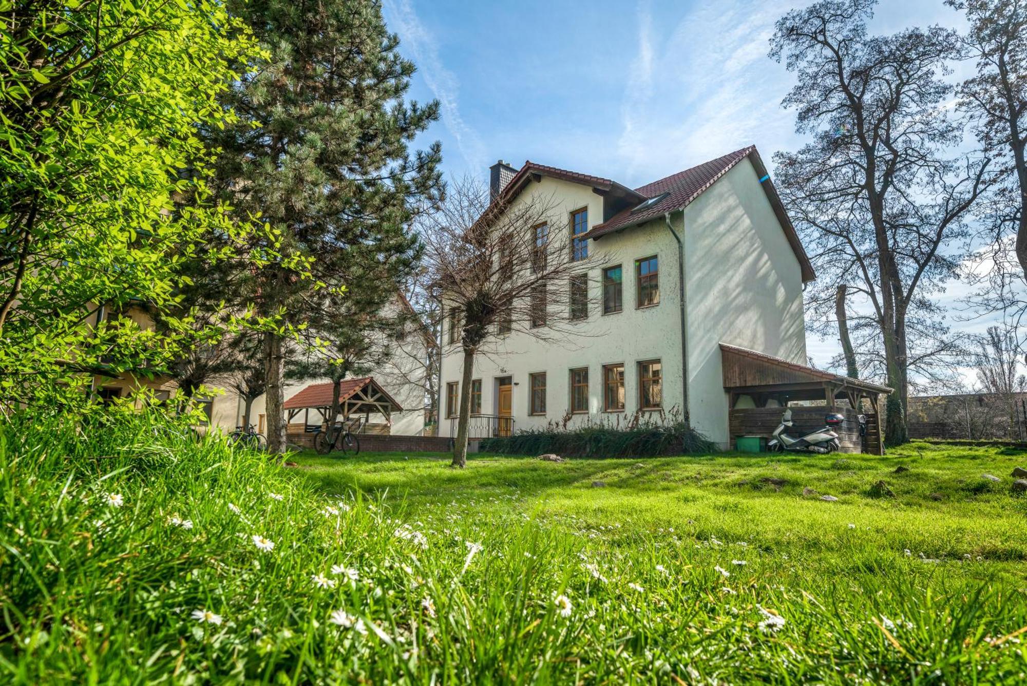 Lehastays - Apartments Buckau 16A I Kueche I Smart Tv Mit Netflix I Toller Innenhof มัคเดอบวร์ก ภายนอก รูปภาพ