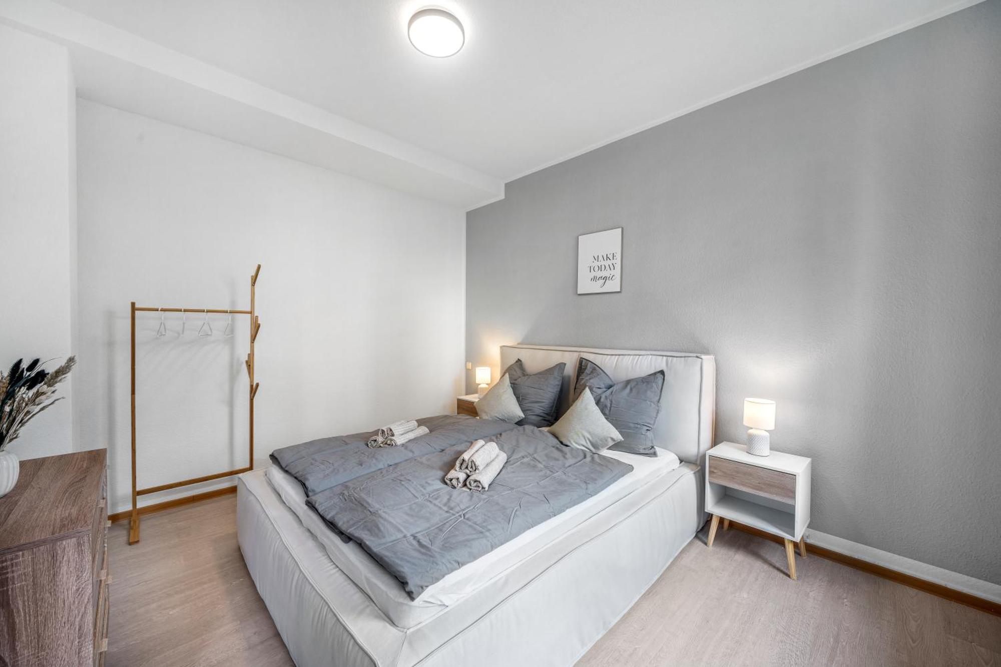 Lehastays - Apartments Buckau 16A I Kueche I Smart Tv Mit Netflix I Toller Innenhof มัคเดอบวร์ก ภายนอก รูปภาพ