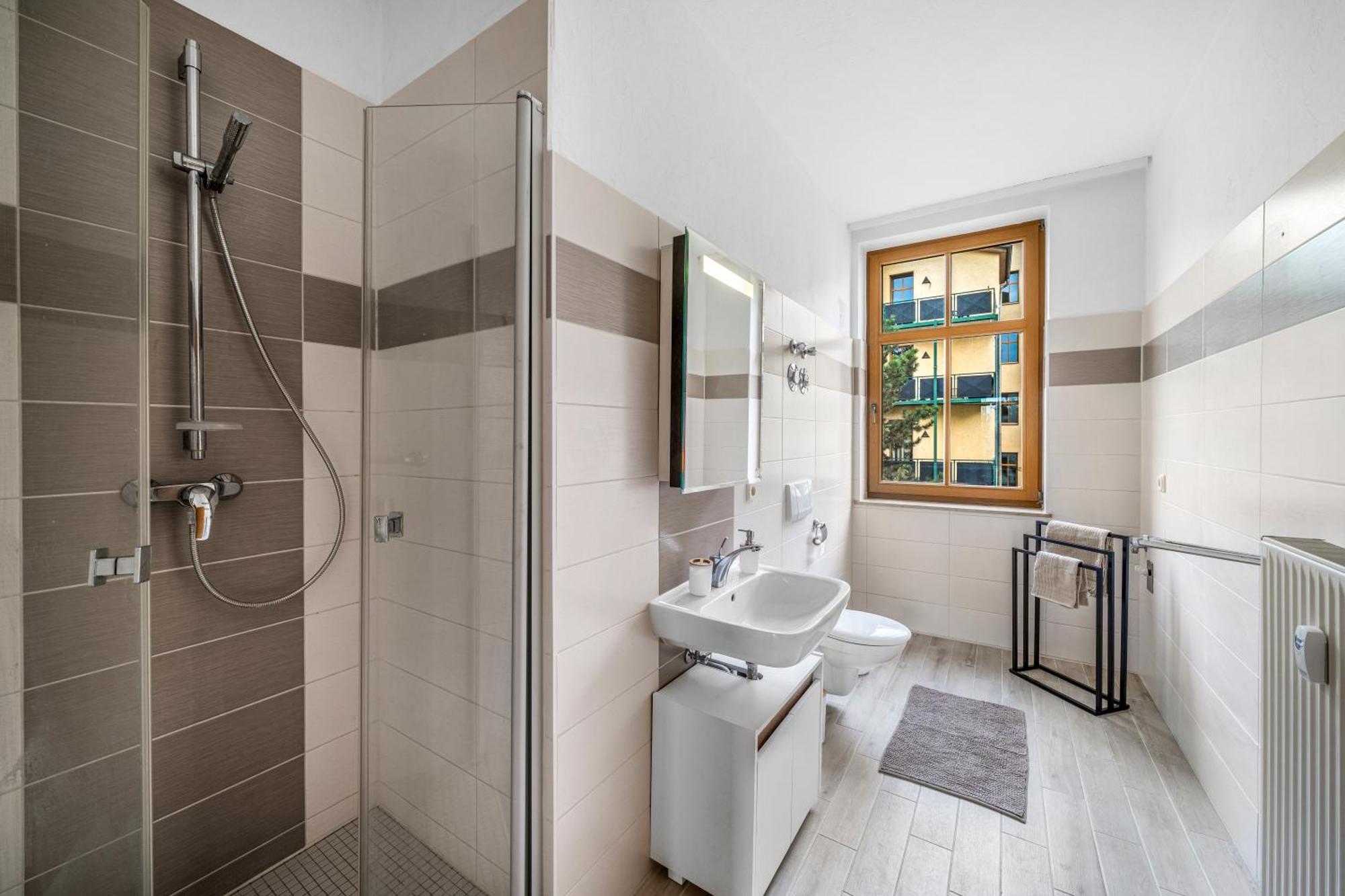 Lehastays - Apartments Buckau 16A I Kueche I Smart Tv Mit Netflix I Toller Innenhof มัคเดอบวร์ก ภายนอก รูปภาพ