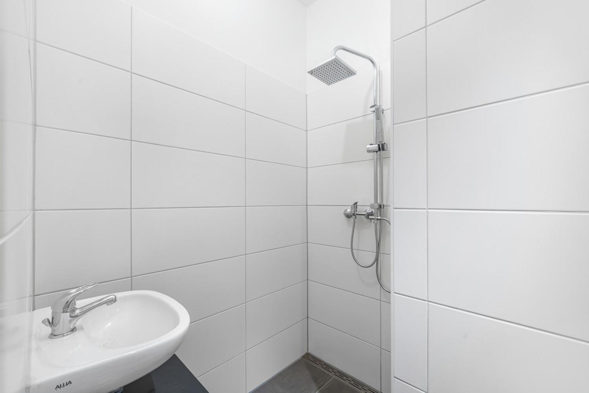 Lehastays - Apartments Buckau 16A I Kueche I Smart Tv Mit Netflix I Toller Innenhof มัคเดอบวร์ก ภายนอก รูปภาพ