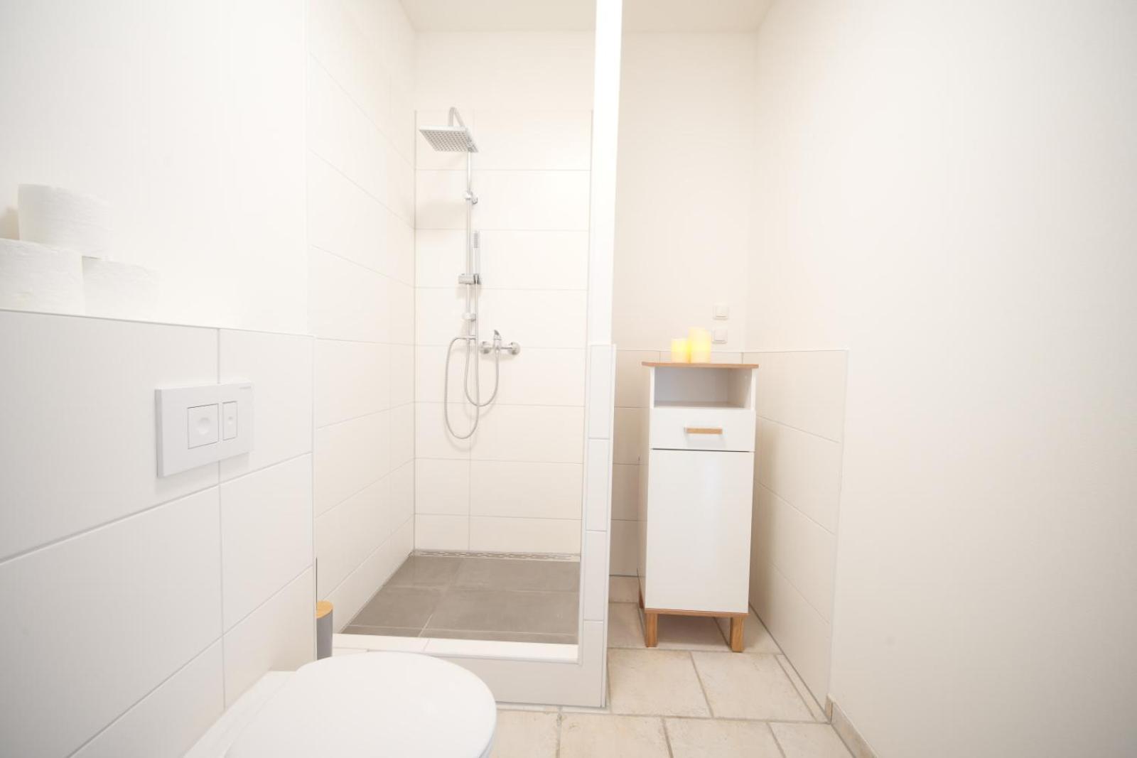 Lehastays - Apartments Buckau 16A I Kueche I Smart Tv Mit Netflix I Toller Innenhof มัคเดอบวร์ก ภายนอก รูปภาพ